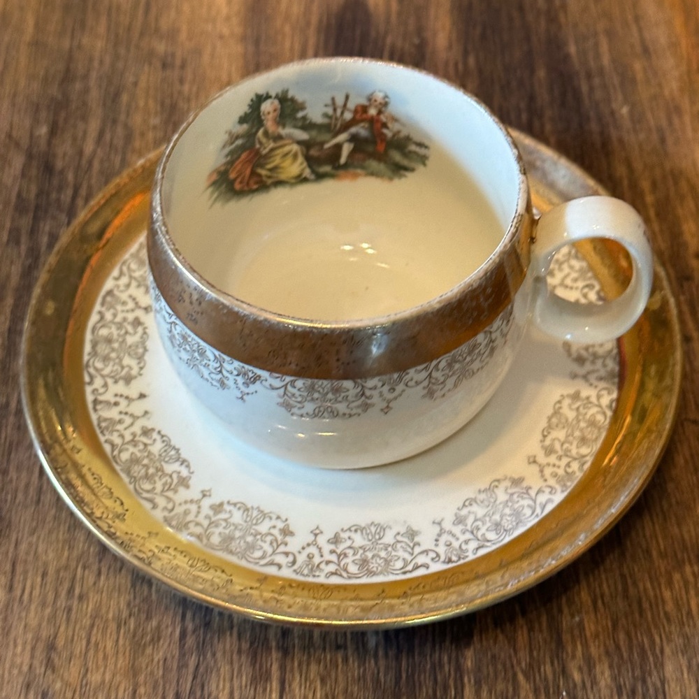 Vintage Sabin Crest O Gold 22K 1930’s Colonial Teacup & Saucer (6 available)